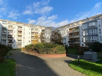Leerwohnung 2 Zimmer in bester Lage von Leipzig-Großzschocher, 04249 Leipzig, Etagenwohnung